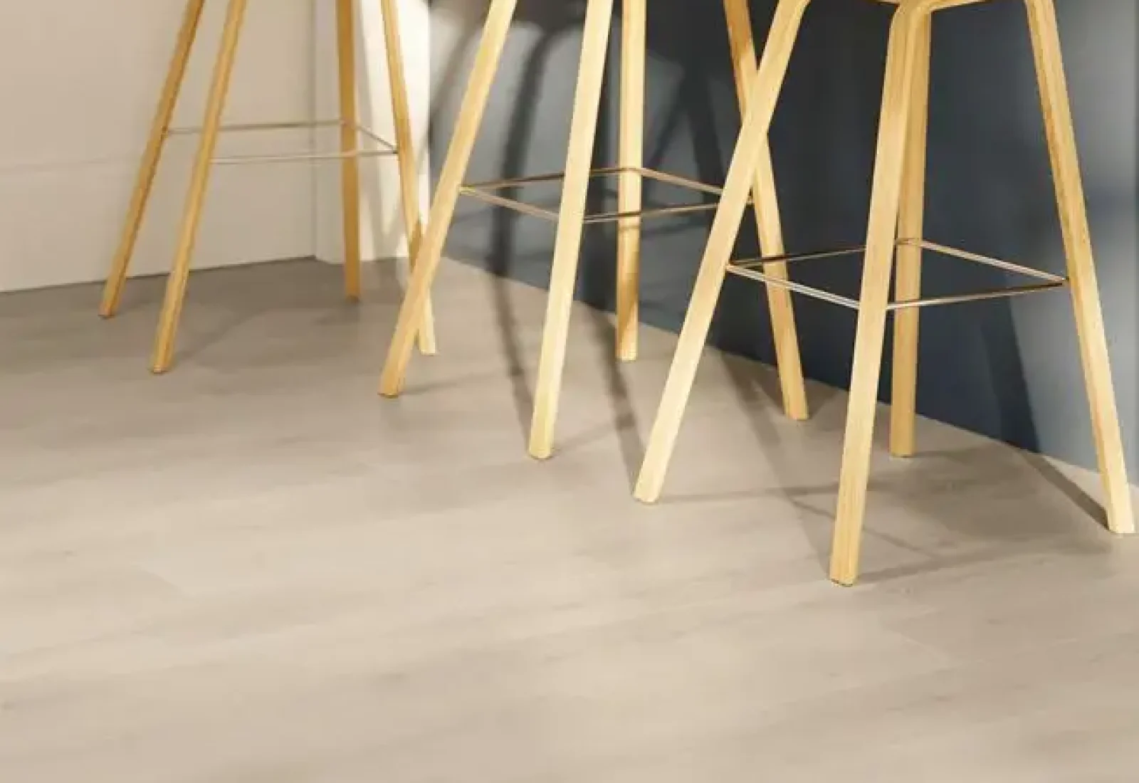 231110-FLS-LIM1-SG-KITCHEN-HAREWOOD-PINE-HERO1