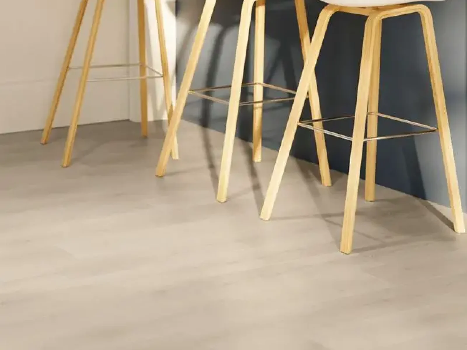 231110-FLS-LIM1-SG-KITCHEN-HAREWOOD-PINE-HERO1