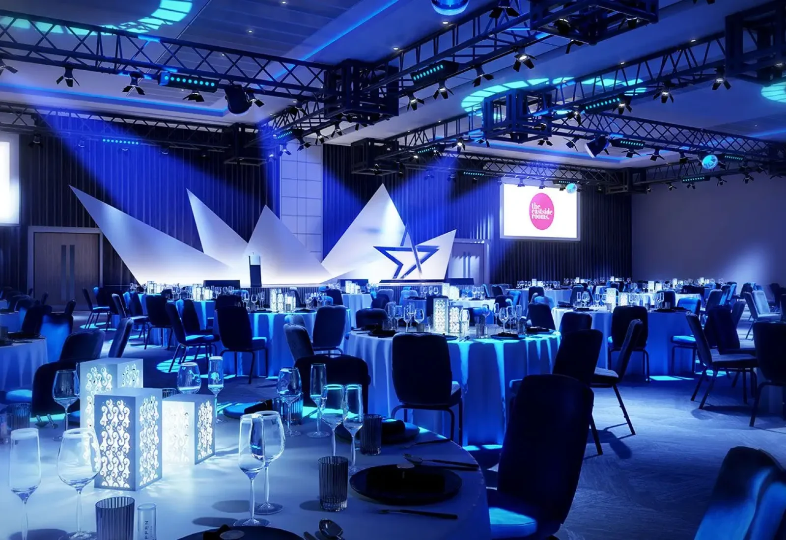 Stunning 3d walkthroughs for hotels| DoDA